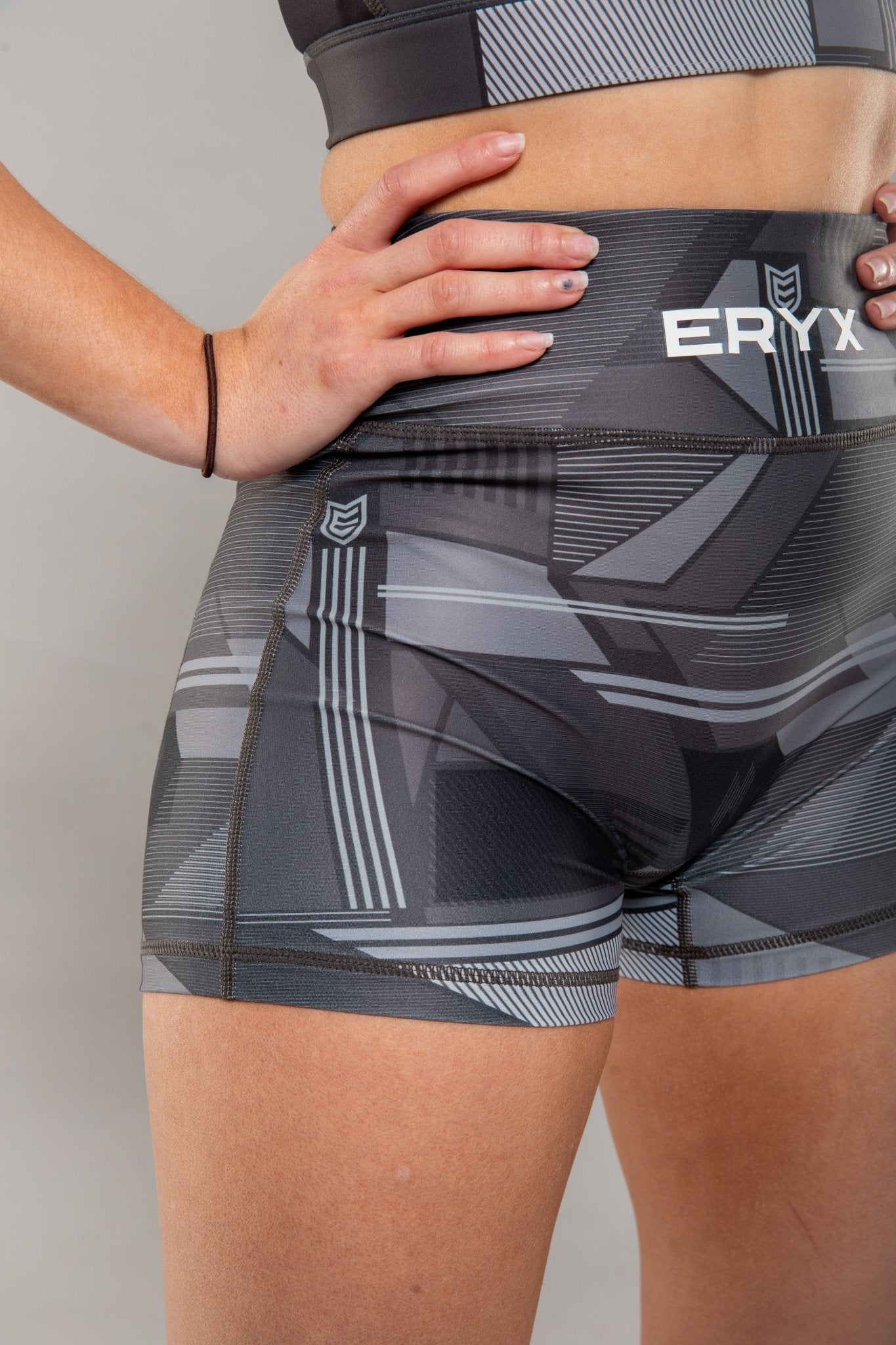 Eryx Glitch Womens Shorts Black - Eryxgear
